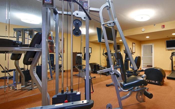 Best Western Plus Bradenton Hotel and Suites