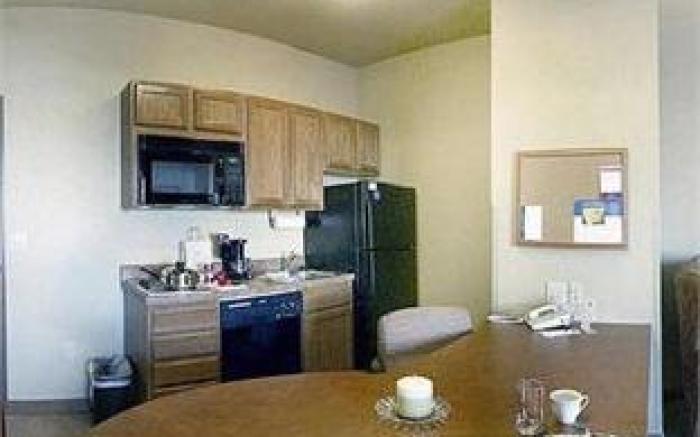 Candlewood Suites St. Robert By IHG