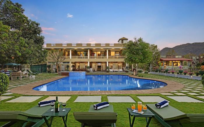 Vatsalya Vihar - A Luxury Pool Villas Resort