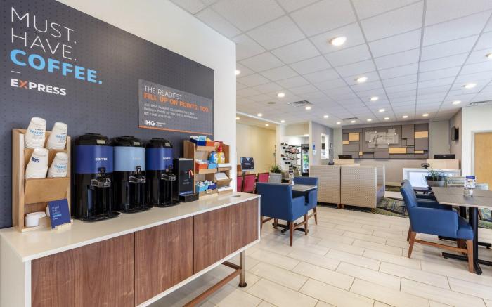 Holiday Inn Express Metropolis By IHG
