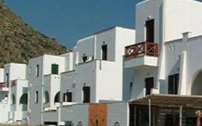 Orkos Beach Hotel