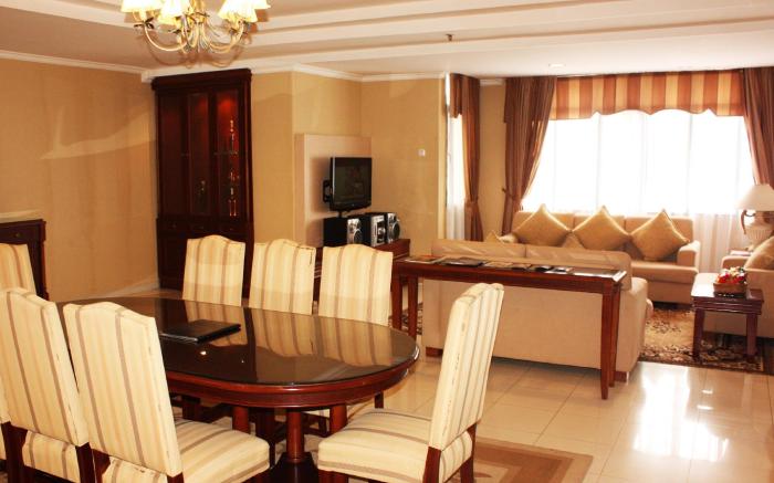 Travellers Suites Serviced Apartments