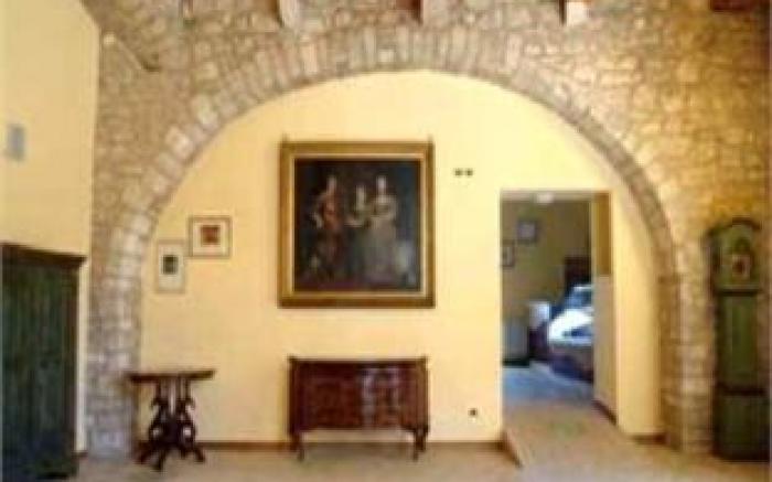 S. Martin Hotel