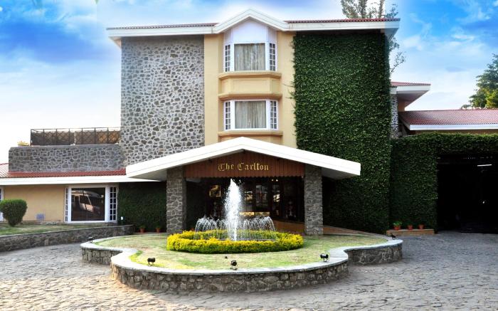 Carlton Hotel