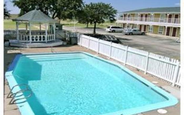 Victorian Inn Midland