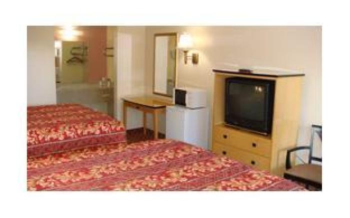 Regency 7 Motel