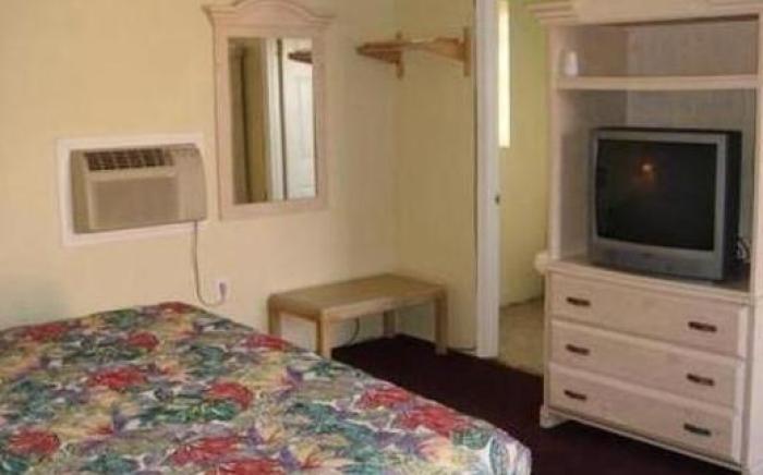 Travel Inn of Riviera Beach