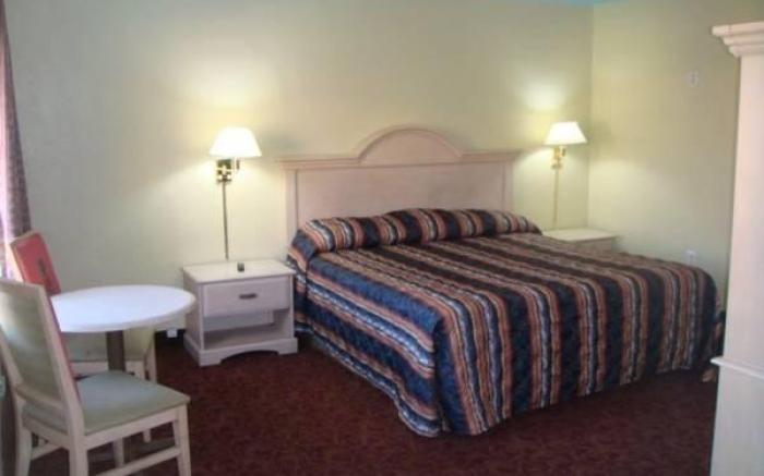 Travel Inn of Riviera Beach