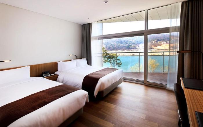Midas Hotel and Resort
