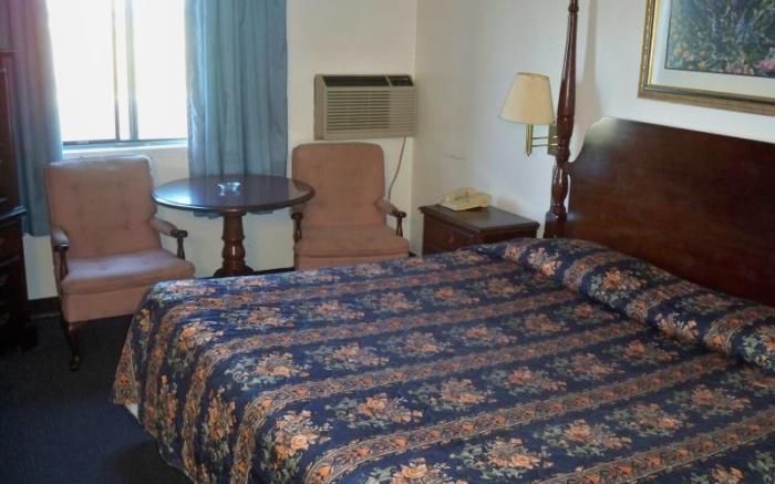 Economy Inn Wentzville