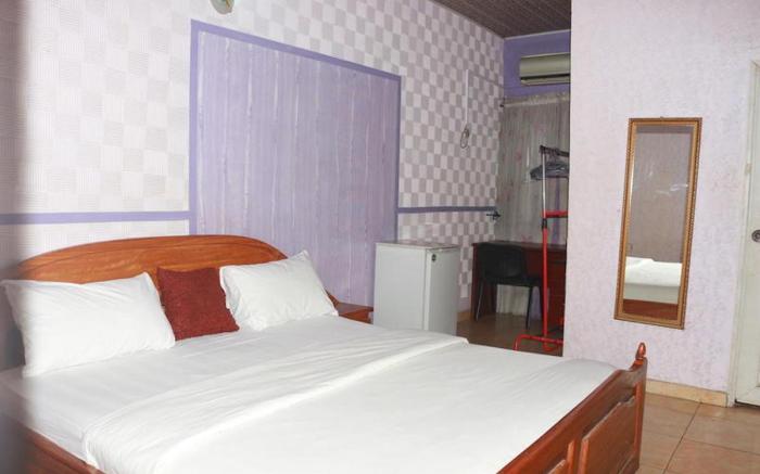 Ivory Place Hotel