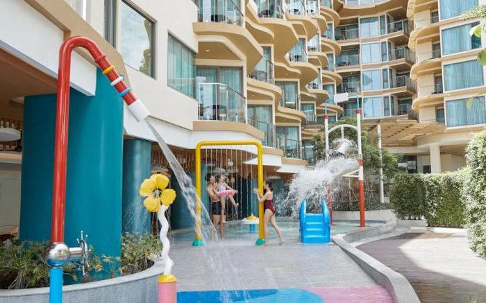 Centara Sonrisa Residence and Suites Sriracha