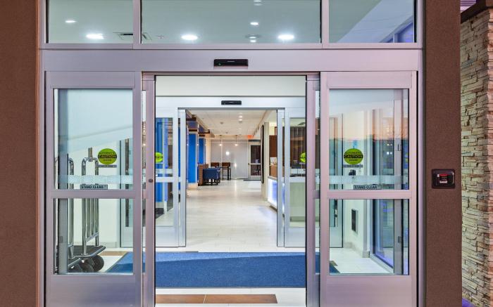 Holiday Inn Express And Suites Tulsa Northeast - Owasso By IHG