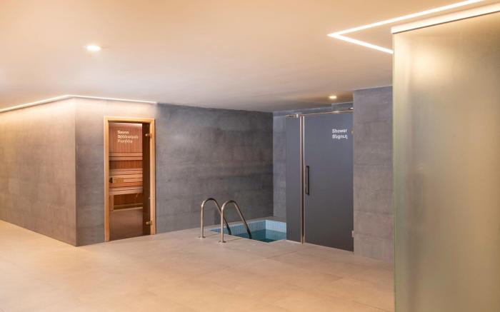 Holiday Inn Yerevan - Republic Square By IHG