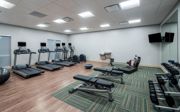 Holiday Inn Express & Suites St Peters By IHG