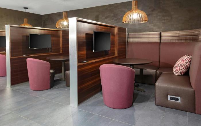 Courtyard by Marriott Cincinnati Mason