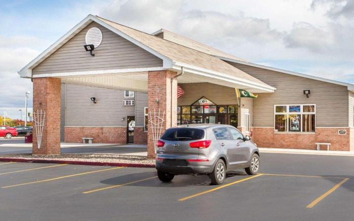 AmericInn by Wyndham Green Bay Near Stadium