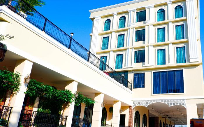 Banbua Grand Udon Hotel