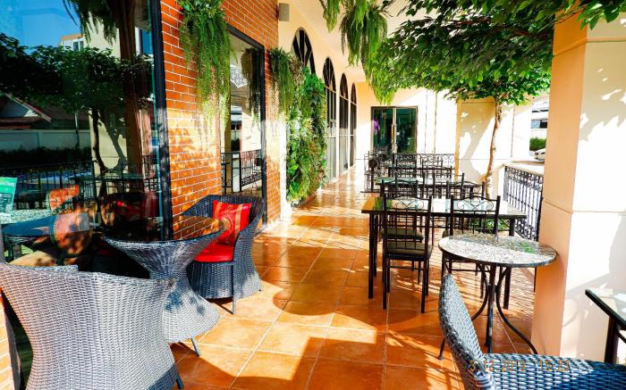 Banbua Grand Udon Hotel