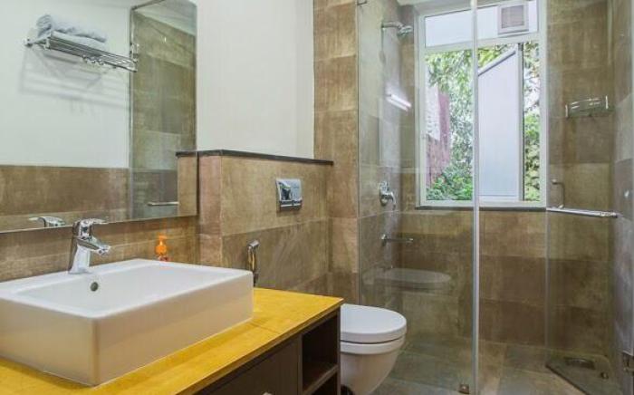StayVista at Villa Esencia with Pvt Pool & Gym in North Goa