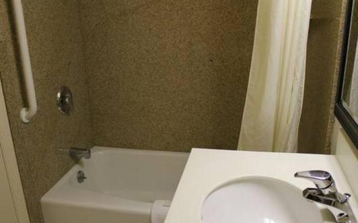 Budget Inn - Farmington