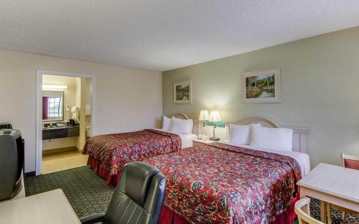 Econo Lodge Falfurrias Hwy 281