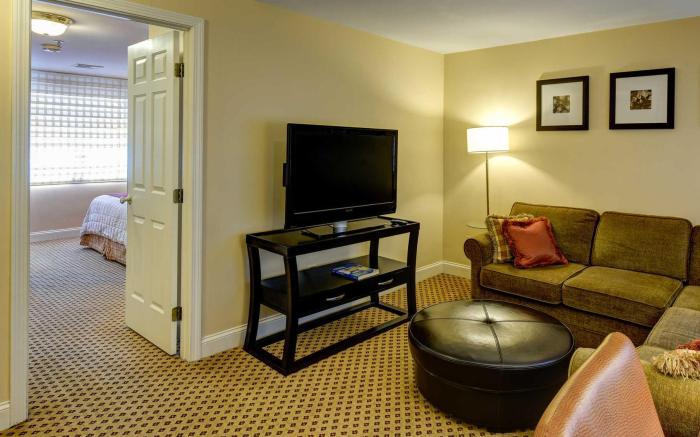 Port Inn and Suites Portsmouth, Ascend Hotel Collection