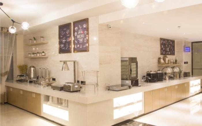 City Comfort Inn Yuzhou Yuwang Square
