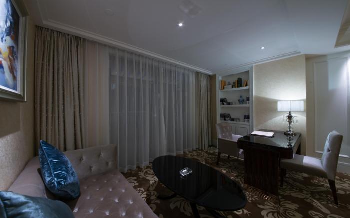 Lake Piedmont International Hotel