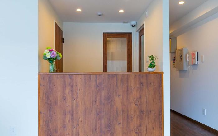 Mr.KINJO in front of Manza Beach