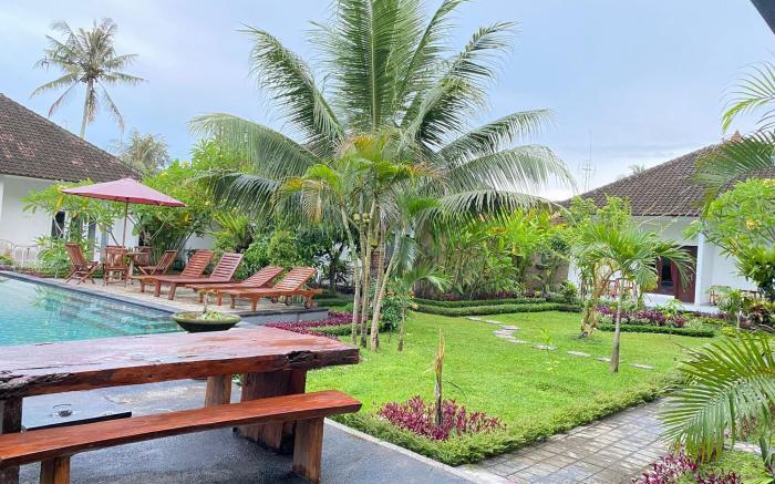 Arta Garden Guest House and Hostel