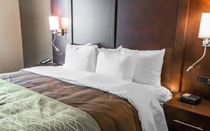 Comfort Inn & Suites