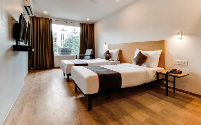 Super Townhouse Gandhi Hall