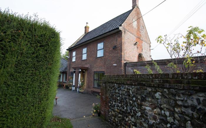 OYO Elm Farm Country House, Norwich Airport