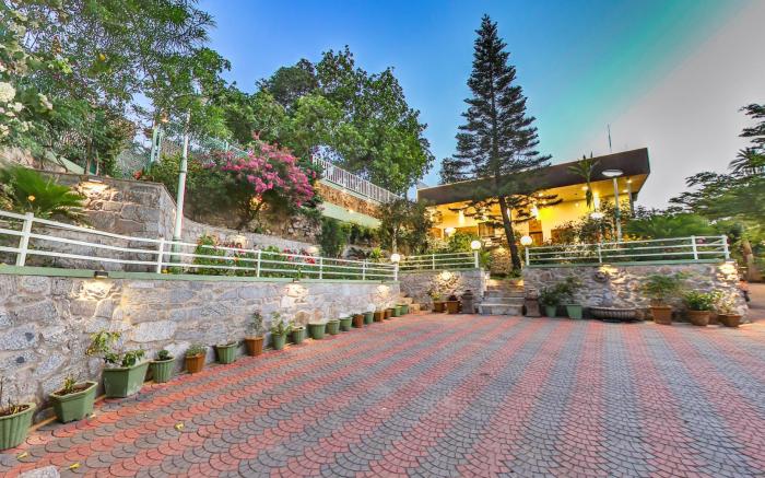Hari Niwas - A Boutique Garden Resort