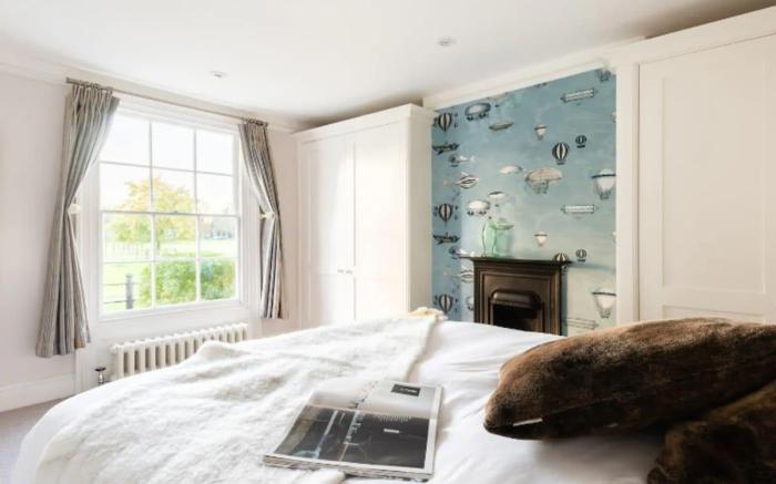 The Midsummer Common - Modern & Spacious 2BDR House with Garden
