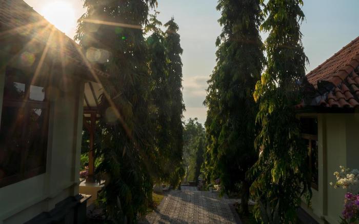 Taman Surgawi Resort & Spa