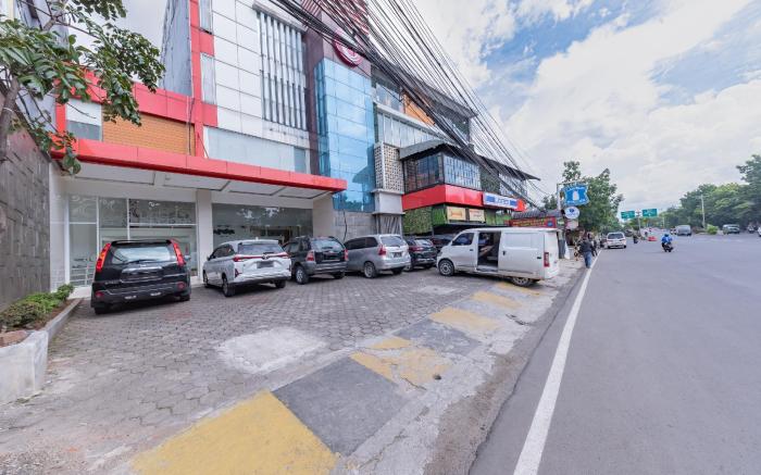 Sans Hotel Diemdi Kiaracondong Bandung 
