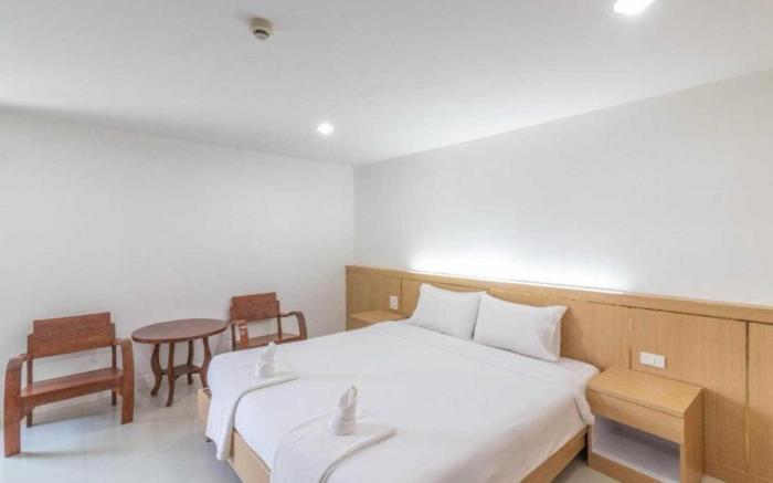 Townhouse Siam Privi Hotel