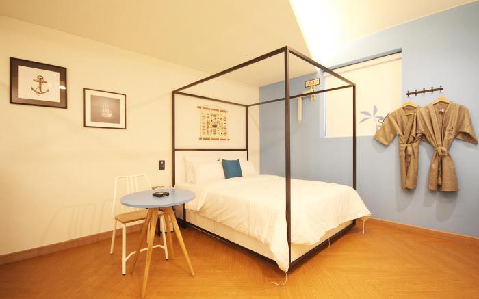 Iksan Fourseason Motel