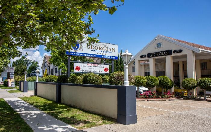 Albury Georgian Motel and Suites