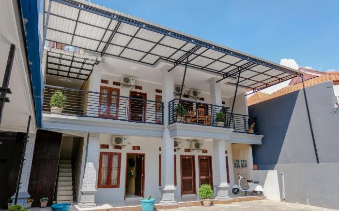 OYO 1566 El Reyshi Family Residence Syariah