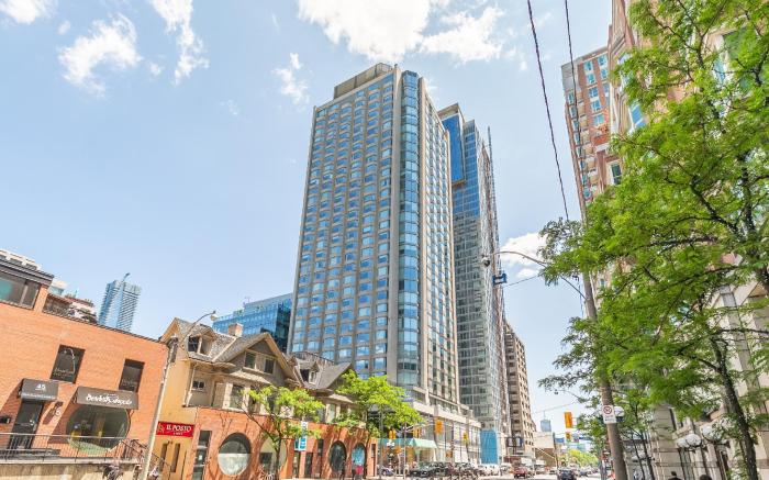 GLOBALSTAY Charming Yorkville Condos