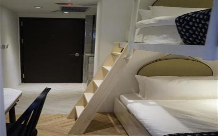 Nihao Cafe Hotel