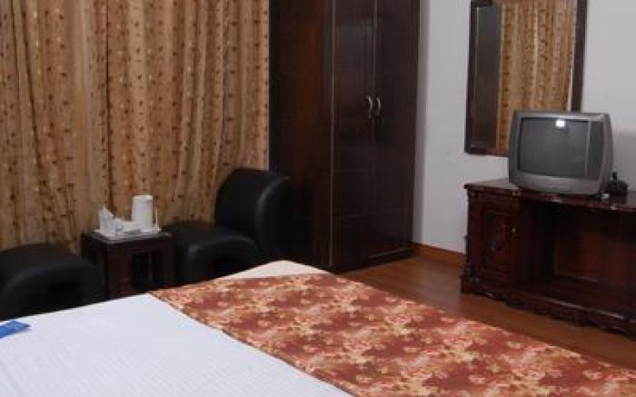 Hotel Punnu International