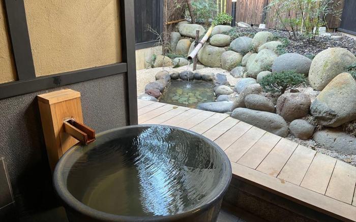 Hana no Omotenashi Nanraku Hot Spring Ryokan