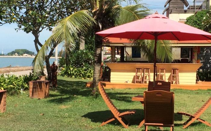 Ruen Thai Rim Haad Resort