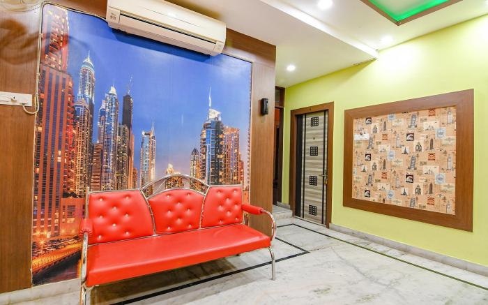 FabExpress Nest - Nr Park Street Metro Station