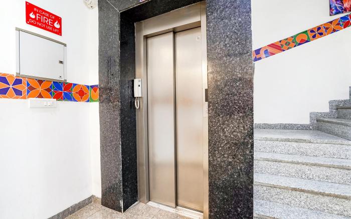 FabHotel Emoji Stays