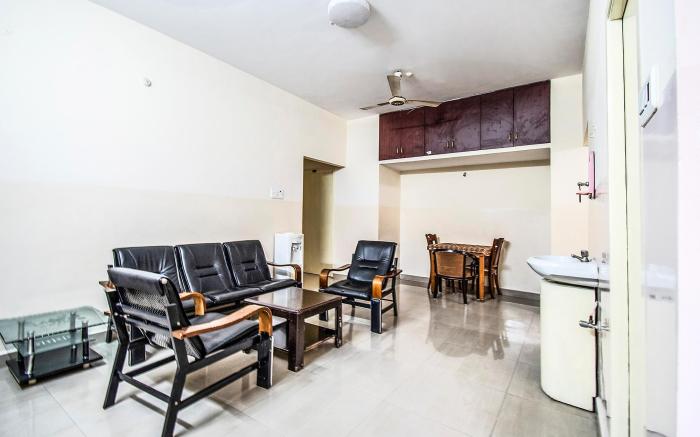 FabHotel Aditya Yatri Nivas - Nr. Tirupati Railway Station